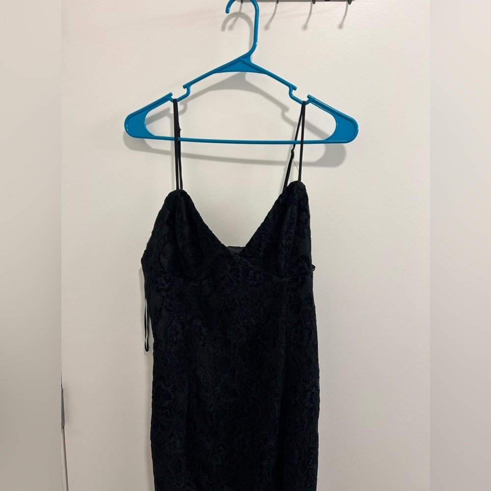 NWOT Bardot Black Lace Zip Up Midi Dress - Picture 2 of 9